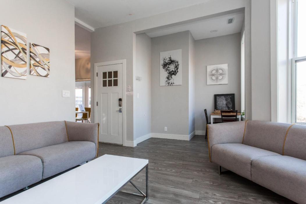 שיקגו The Double Play - 1 Min Walk To Wrigley! Spacious 2Br - Perfect For Cubs Fans! מראה חיצוני תמונה