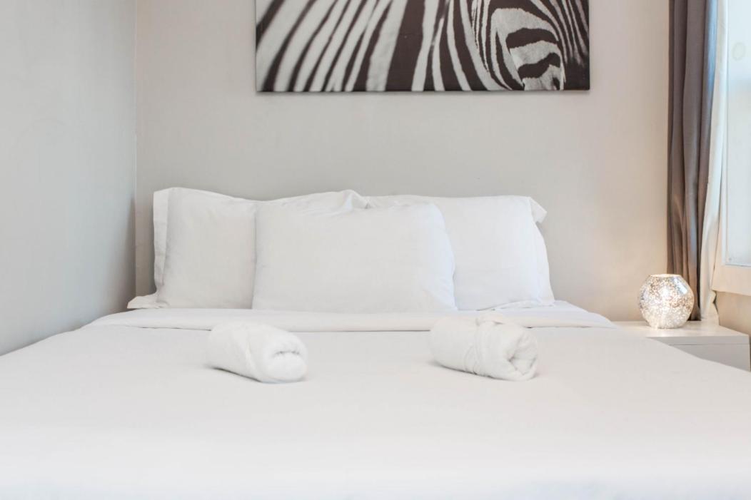 שיקגו The Double Play - 1 Min Walk To Wrigley! Spacious 2Br - Perfect For Cubs Fans! מראה חיצוני תמונה