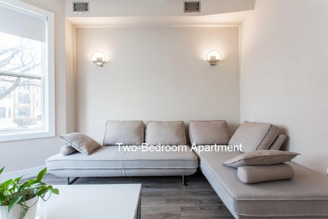 שיקגו The Double Play - 1 Min Walk To Wrigley! Spacious 2Br - Perfect For Cubs Fans! מראה חיצוני תמונה